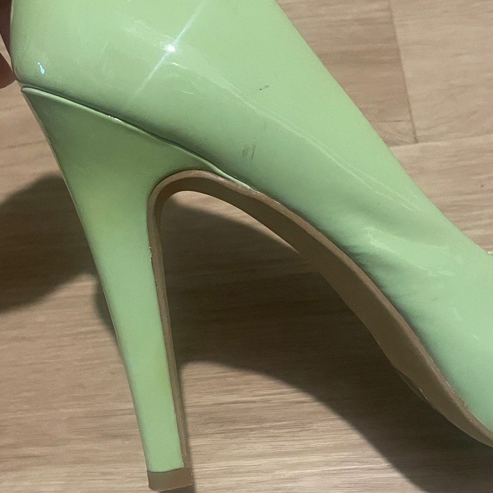 Jessica Simpson Mint Green Patent Round-Toe Pumps - Picture 8 of 10